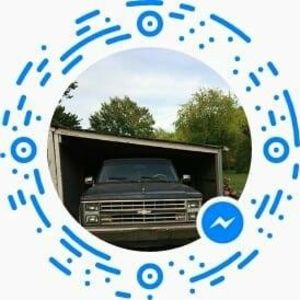 Meet your Posher, Enrique